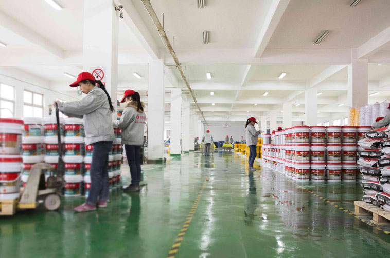 愛(ài)因商學(xué)院開(kāi)講了！ 金牌導(dǎo)購(gòu)訓(xùn)練營(yíng)迎來(lái)首批學(xué)員